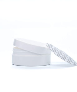 Fehér kozmetikai tégely kupakkal és zárólapkával (50 ml / 200 ml)